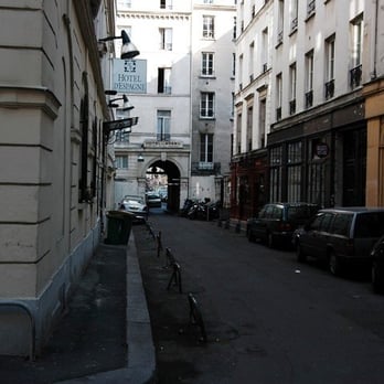 Hotel Corona Opéra - The alley - Hotels Near Me - Paris, 75