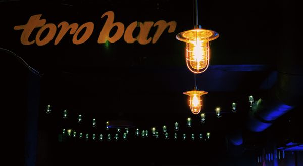 Toro Bar by null