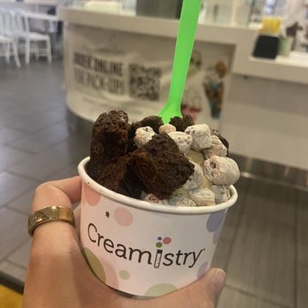 Creamistry - Milk coffee with brownies and cookie dough - Desserts Near Me - Houston, Texas