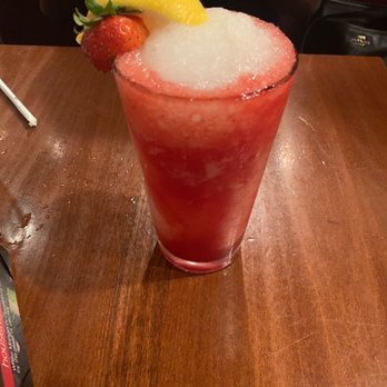 Phillips Seafood - Strawberry lemonade( Bacardi dragon berry rum, sour and island oasis strawberry) - Seafood Near Me - Baltimore, Maryland