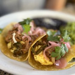 Zócalo - Fountains - Carnitas brunch tacos