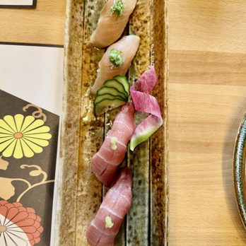 Cavi Sushi - Sushi Bars Near Me - Glendale, California Cavi Sushi - Sushi Bars Near Me - Glendale, California