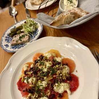 Poppy - Acme epi, house butter, pâté, citrus & straccuatella - French Near Me - Glen Ellen, California