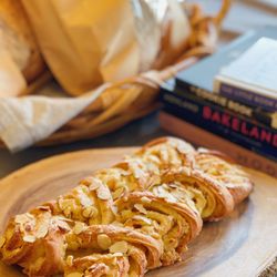Byen Bakeri - Almond coffee cake