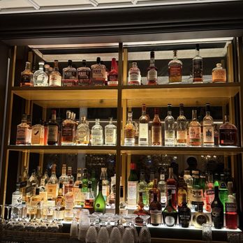 Succotash Prime - Love a pretty bar . - Southern Near Me - Washington, DC, District of Columbia