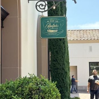 Ralph's Coffee - Coffee & Tea Near Me - Newport Beach, California