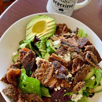 Cafe Genevieve - Pig Candy Salad with added avocado - Breakfast & Brunch Near Me - Jackson, Wyoming