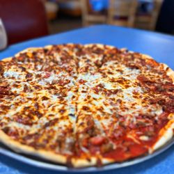 Leono's Restaurant - Meat Pizza