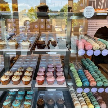 Buttercups Cupcakes - Cupcakes Near Me - Shreveport, Louisiana Buttercups Cupcakes - Cupcakes Near Me - Shreveport, Louisiana