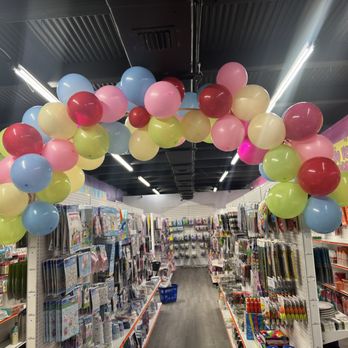 Party R Uz - Party Supplies Near Me - Miami, Florida Party R Uz - Party Supplies Near Me - Miami, Florida