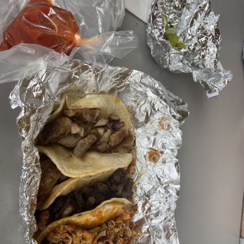 El Paisa - 4 tacos, two are carnitas, one is buche and another is asada - Mexican Near Me - Albuquerque, New Mexico El Paisa - 4 tacos, two are carnitas, one is buche and another is asada - Mexican Near Me - Albuquerque, New Mexico