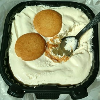 Extraordinary Banana Pudding - Digging into a 12 oz serving of cheesecake pudding - Desserts Near Me - La Mesa, California Extraordinary Banana Pudding - Digging into a 12 oz serving of cheesecake pudding - Desserts Near Me - La Mesa, California