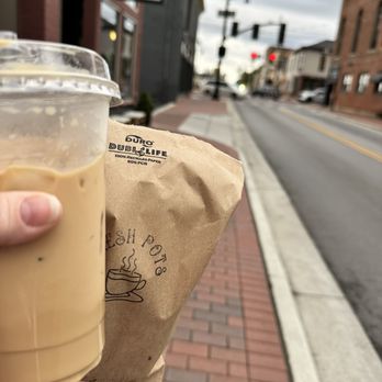 Fresh Pots - Large carmel iced coffee - Coffee & Tea Near Me - Greenwood, Indiana