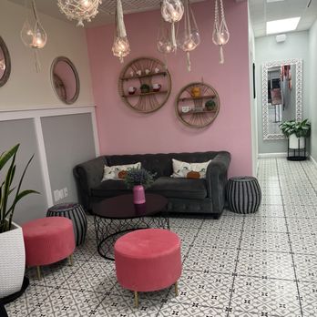 I Love Churros - Waiting area by counter - Coffee & Tea Near Me - San Antonio, Texas