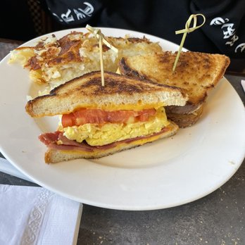 Chit Chat Diner - Grilled cheese with tomato - Diners Near Me - West Orange, New Jersey Chit Chat Diner - Grilled cheese with tomato - Diners Near Me - West Orange, New Jersey