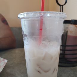 Large horchata (partly sipped because it's too delicious to wait.) Large horchata (partly sipped because it's too delicious to wait.)