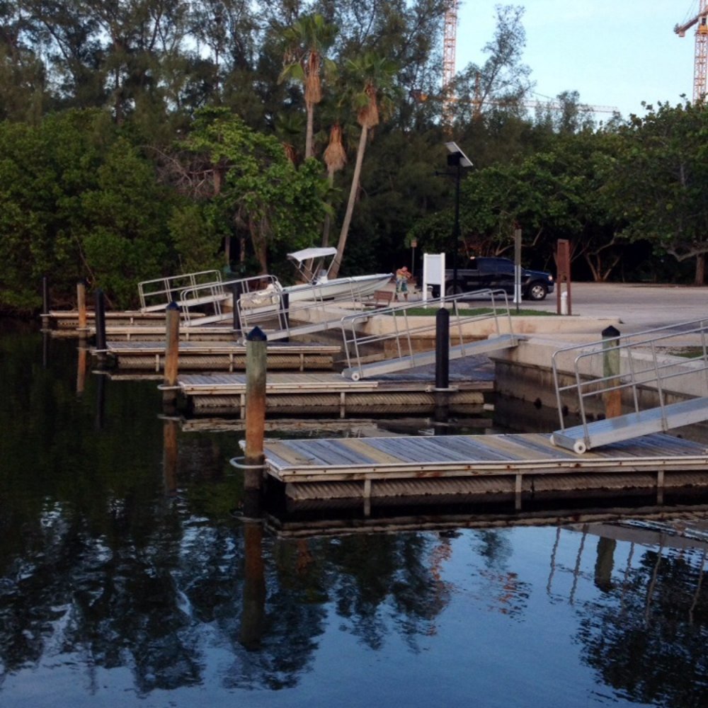 Holland Park - Bring your boat. - Parks Near Me - Hollywood, Florida