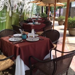 Chino Latino - Mesas terraza