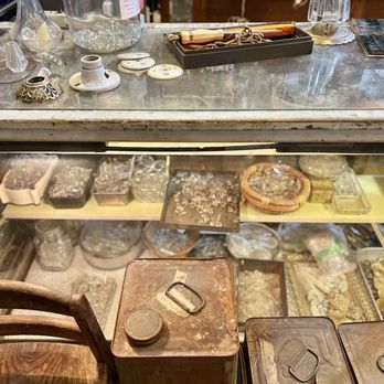 Tim & Company’s Another Fine Mess - Stuff - Antiques Near Me - Indianapolis, Indiana Tim & Company’s Another Fine Mess - Stuff - Antiques Near Me - Indianapolis, Indiana