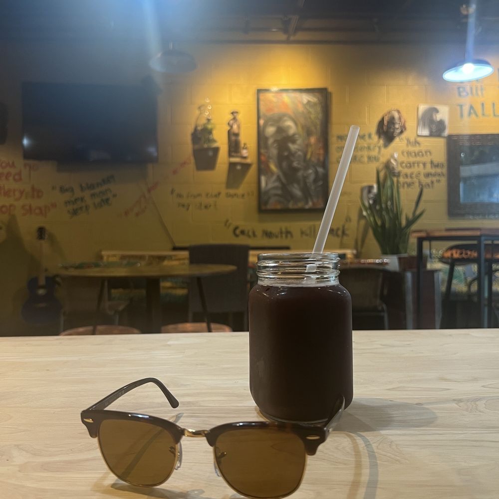 Wah Gwan - Sorrel - Caribbean Near Me - Kansas City, Missouri
