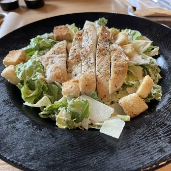 Buffalo Wild Wings - Chicken Caesar salad - Chicken Wings Near Me - Mansfield, Massachusetts