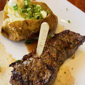 Sizzler - Tri-Tip Sirloin (8 oz) - Seafood Near Me - Bellflower, California Sizzler - Tri-Tip Sirloin (8 oz) - Seafood Near Me - Bellflower, California