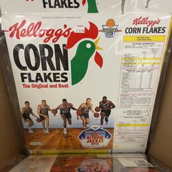 Lefty's Sports Card Store