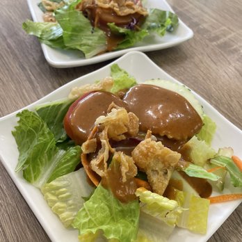 Rincome - Complimentary salad w bomb peanut dressing - Thai Near Me - Northridge, California Rincome - Complimentary salad w bomb peanut dressing - Thai Near Me - Northridge, California