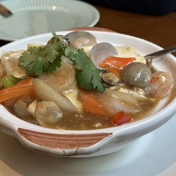 Inaroy - Seafood Tofu Pot - Thai Near Me - Richmond Hill, Ontario