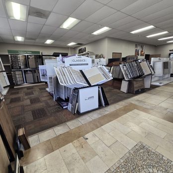 Rayo Wholesale - Inside their showroom - Flooring Near Me - Escondido, California Rayo Wholesale - Inside their showroom - Flooring Near Me - Escondido, California