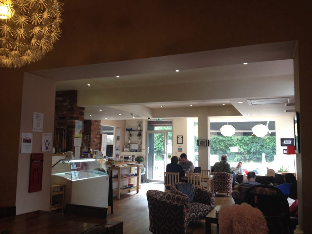 BERNIE’S CAFE DELI Neva Place, Bridge of Weir, Renfrewshire, United