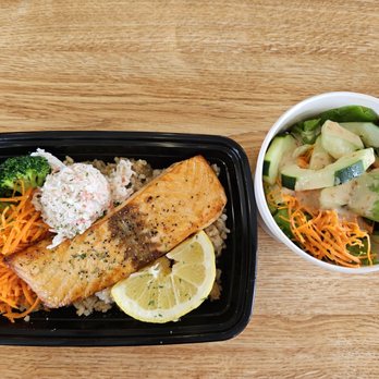 The Good Fish and Noodles - Salmon bowl - Seafood Near Me - Fullerton, California