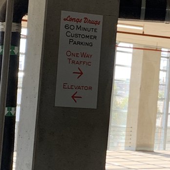 CVS - 60 min parking - Drugstores Near Me - Honolulu, Hawaii