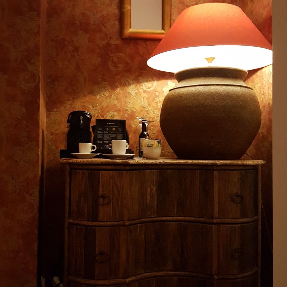 Huis Vermeer - Decor in My Room at Hotel Huis Vermeer - Hotels Near Me - Deventer, OV