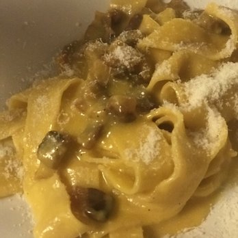 Taverna Romana - Carbonara - Roman Near Me - Rome, RM