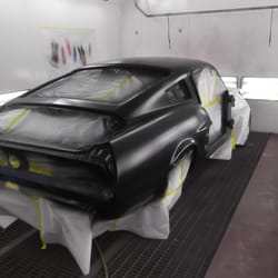 Show Me Auto Body - Getting ready for Paint