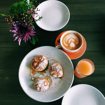 Weights + Measures - Doughknots, latte, grapefruit juice - Bars Near Me - Houston, Texas