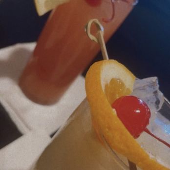Top Mix Bar & Kitchen - Cocktail Bars Near Me - Boston, Massachusetts
