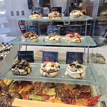 Cinnaholic - All the flavor options on display - Bakeries Near Me - Gilbert, Arizona