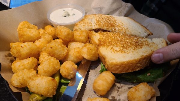 McGraff's American Grill