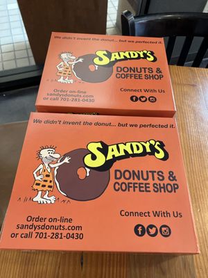 Sandy's Donuts by null