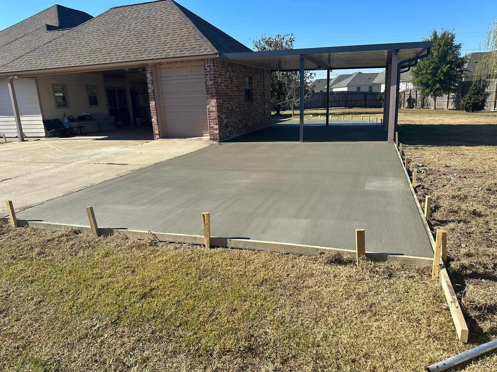 Slide of MRG Construction