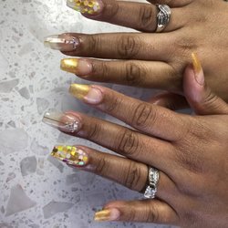 Sunlight Nails SPa