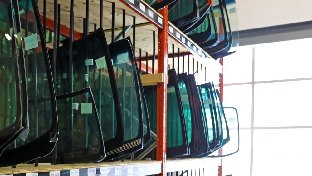 CABY AUTO GLASS Updated April 2024 1000 Republic Dr, Allen Park, Michigan Windshield