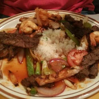 Las Placitas - Salvadoran Near Me - Washington, DC, District of Columbia
