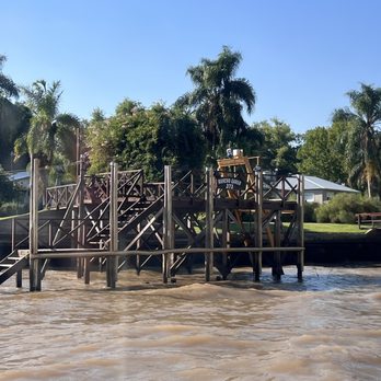 Sturla Viajes - Cruising the delta on a very hot summer day - Boat Tours Near Me - Buenos Aires, C Sturla Viajes - Cruising the delta on a very hot summer day - Boat Tours Near Me - Buenos Aires, C