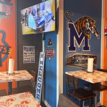 The Crazy Coop Ridgeway - a tv and tables - Chicken Wings Near Me - Memphis, Tennessee