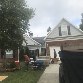 Carolina Claim Pro's Roofing - Roof being built - Roofing Near Me - Charlotte, North Carolina Carolina Claim Pro's Roofing - Roof being built - Roofing Near Me - Charlotte, North Carolina