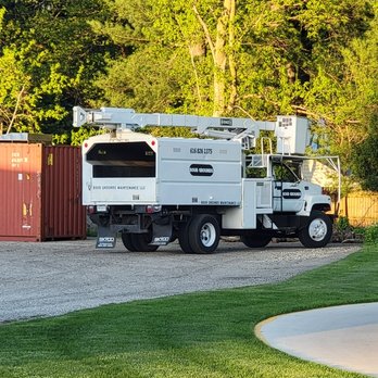 Bour Grounds Tree Service - Tree Services Near Me Bour Grounds Tree Service - Tree Services Near Me
