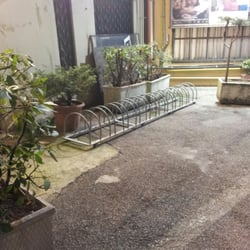 Cinema San Demetrio - Il parcheggio per le bici